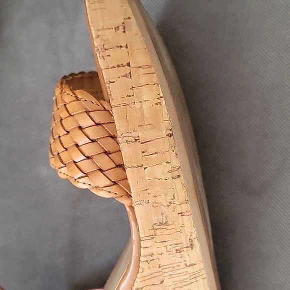 Nine West Women's Honey Brown Tan Wedge Platform Strappy Sandals  Size 10 - Picture 7 of 10